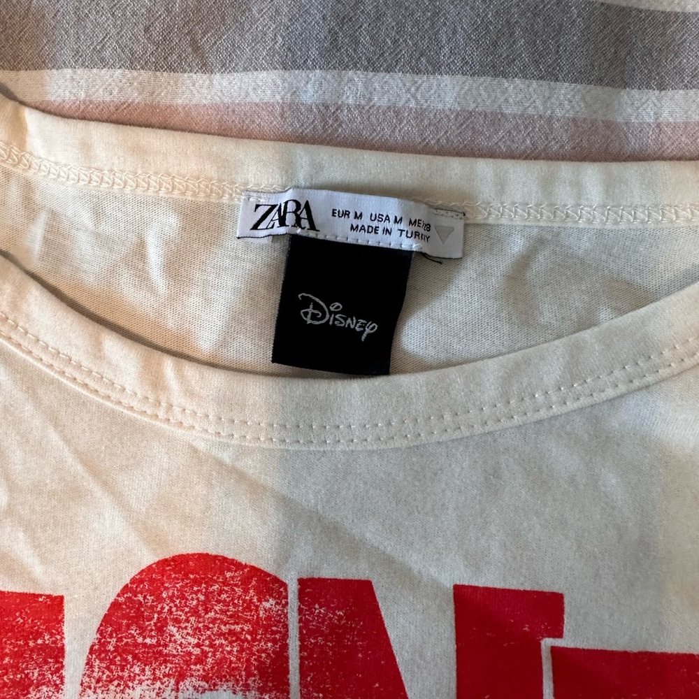 Zara Cream and Red Disney Graphic Tee - Picture 4 of 4
